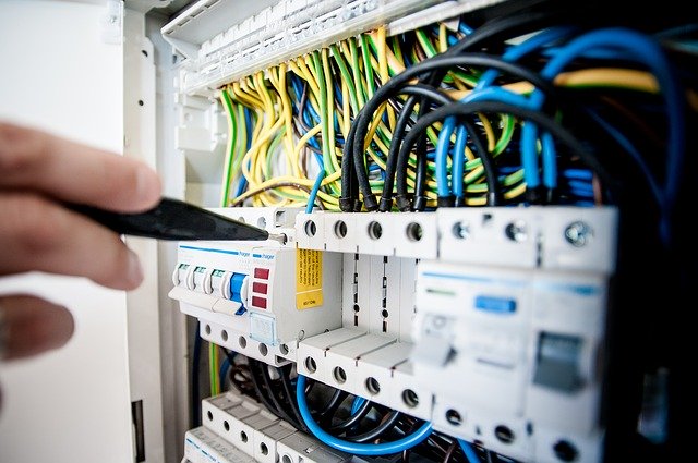 Is Your Electrician Qualified?